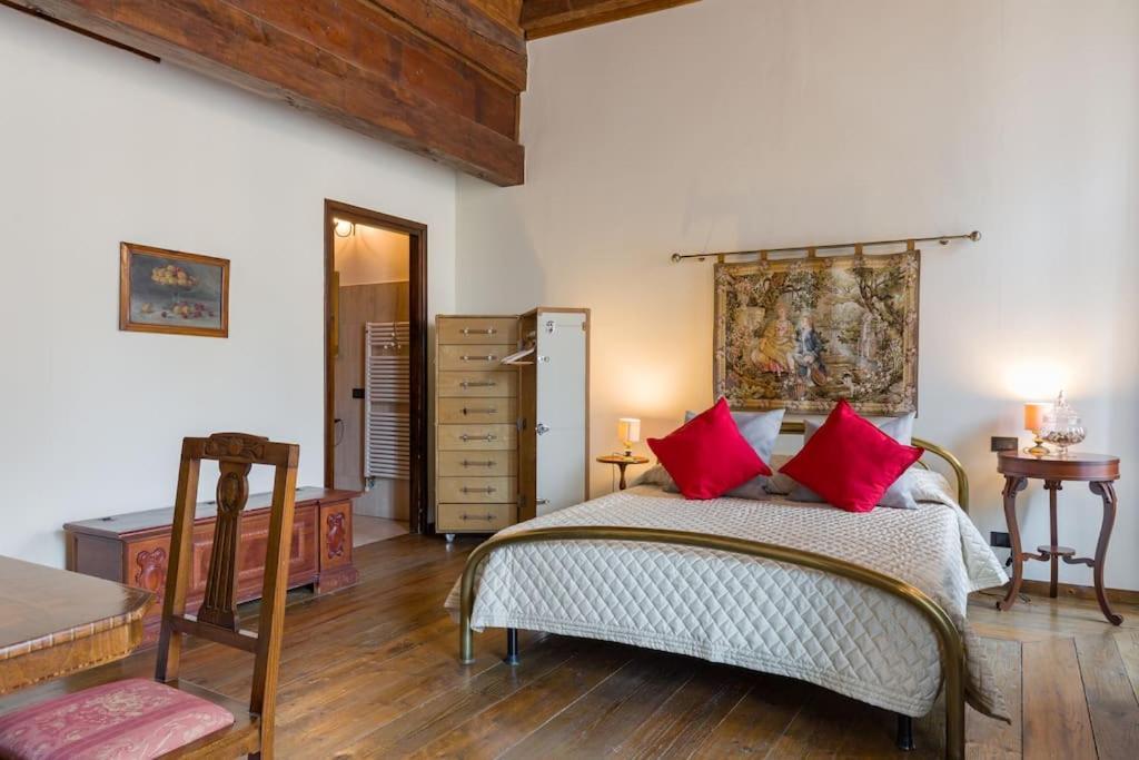 Magnificent 1800 In The Heart Of Verona Exterior foto